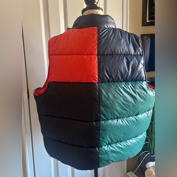 Clare V Emile Coloblock Vest - Picture 4 of 11